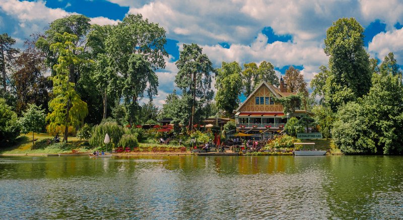 Le Chalet des Iles and Skyline