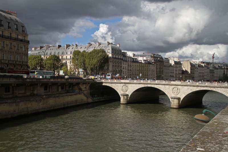 Pont Saint-Michel and Skyline