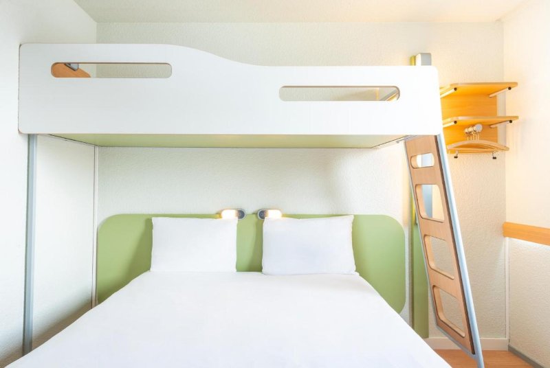 ibis budget Paris Porte de Bercy Bed