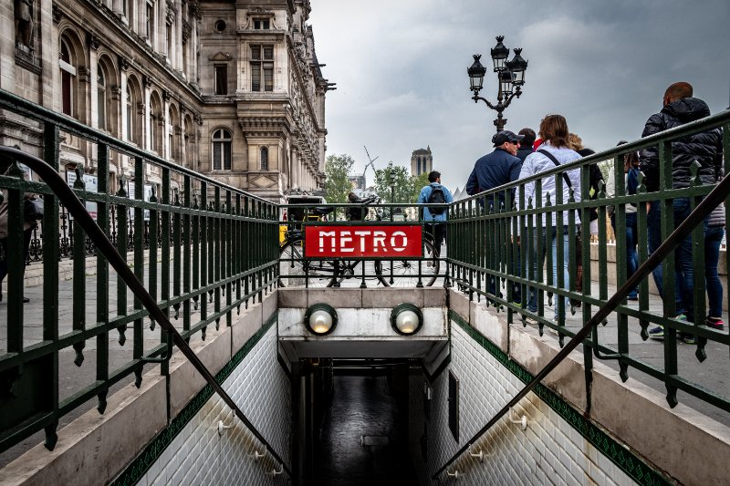 Entrance of Metro station