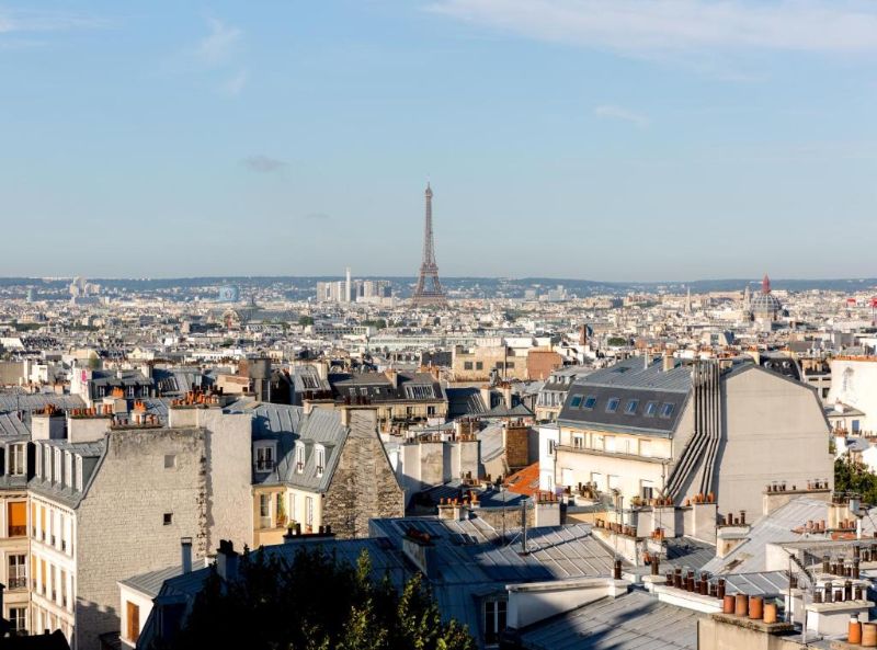 Hotel Regyn's Montmartre Eiffel Tower View