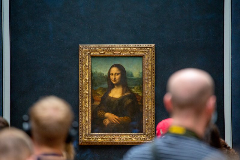 Painting of The Mona Lisa of Da Vinci in Louvre Museum