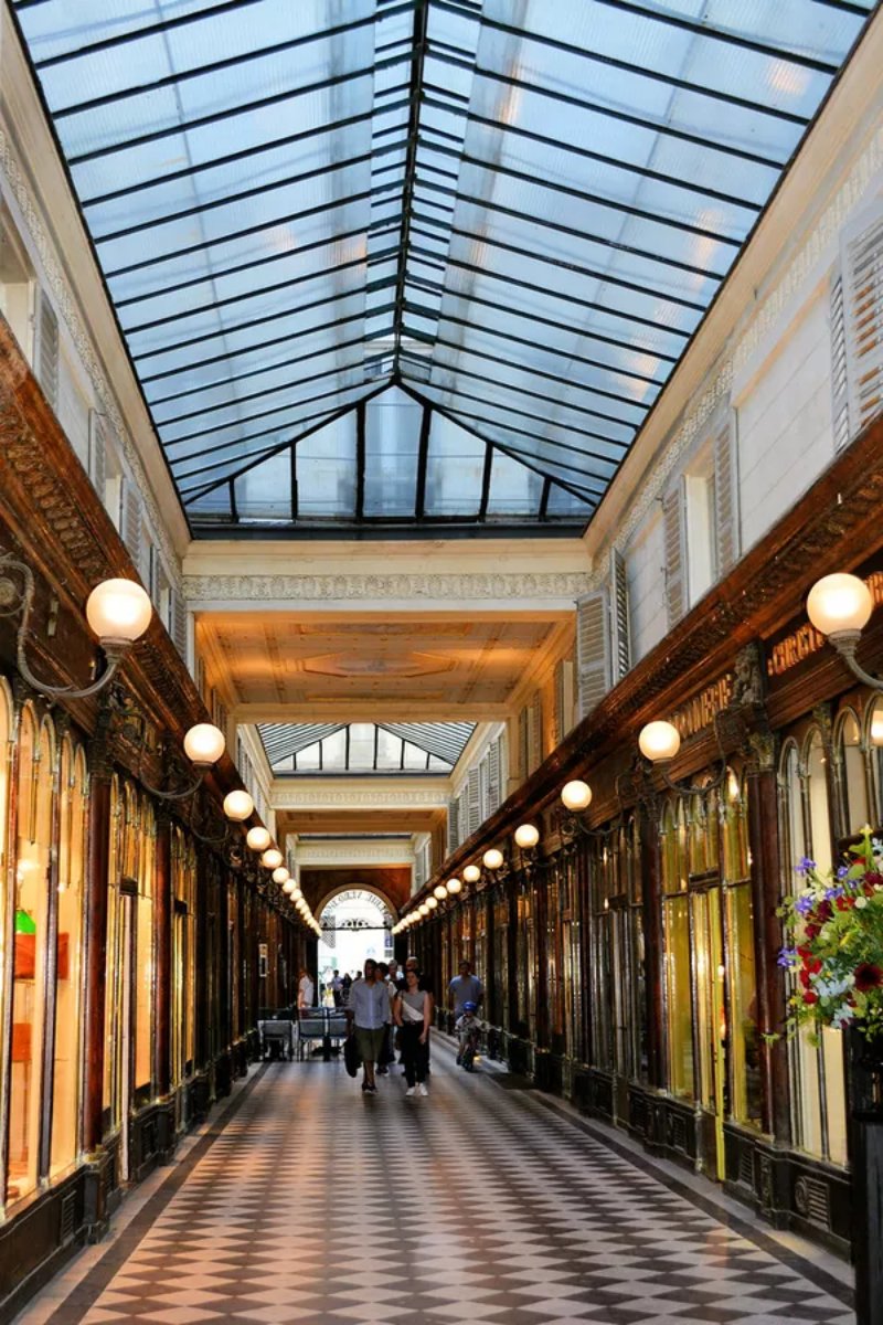 Galerie Véro-Dodat Hallway