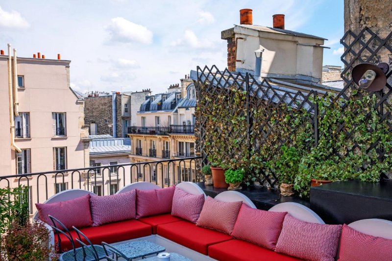 Hotel des Grands Boulevards Terrace Seat