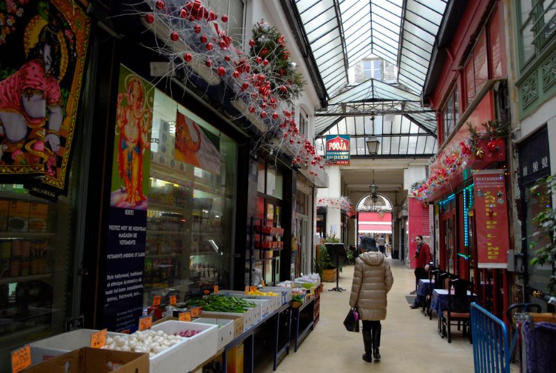 Shops in Passage Brady