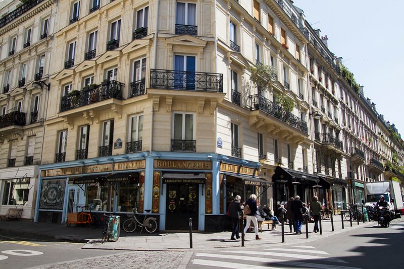 Du Pain et des Idees Store Front