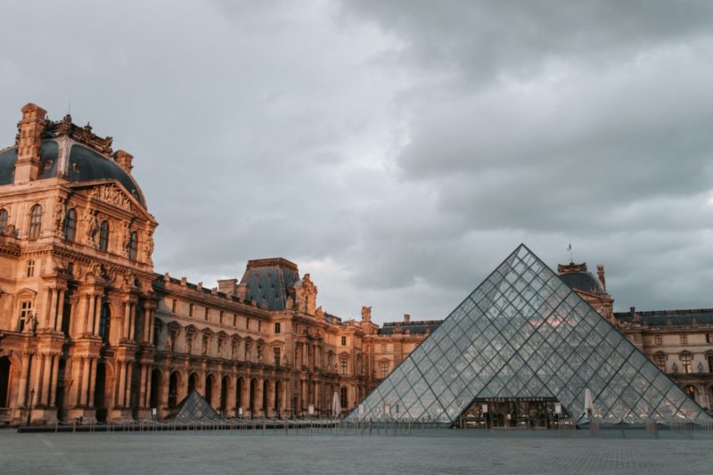 Louvre Pyramid