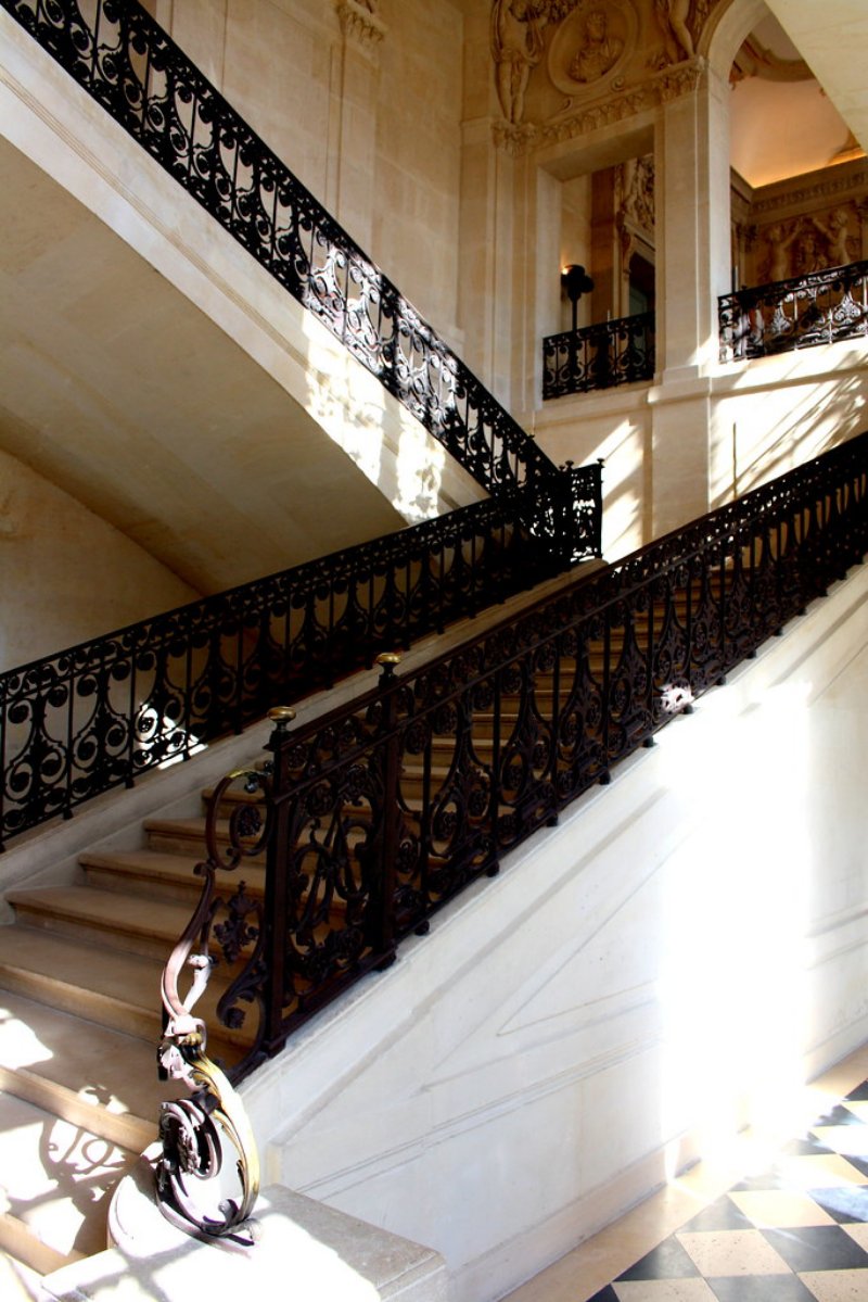 Stairs at Picasso Museum