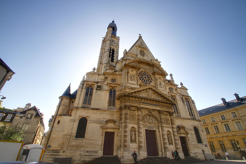 Saint Etienne du Mont facade