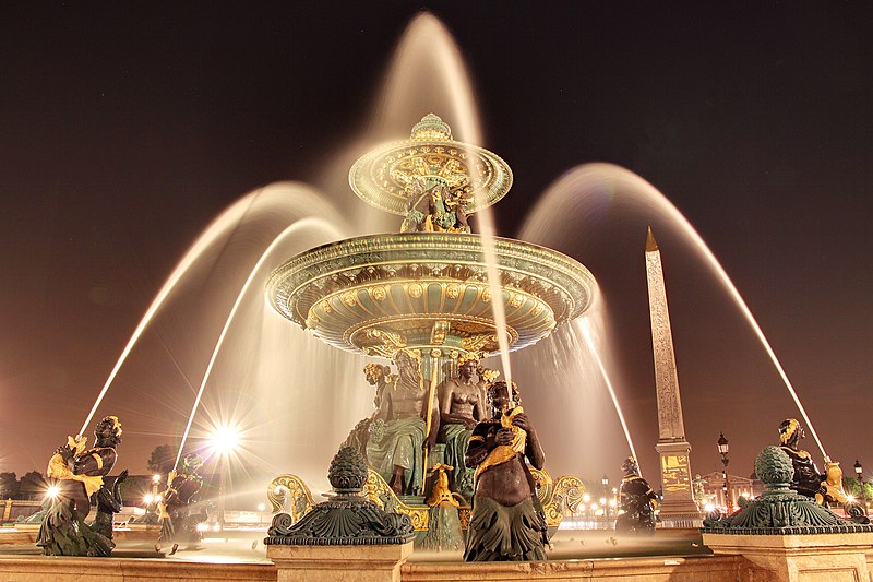 Fontaine des Fleuves, one of the two fountains in Place de la Concorde
