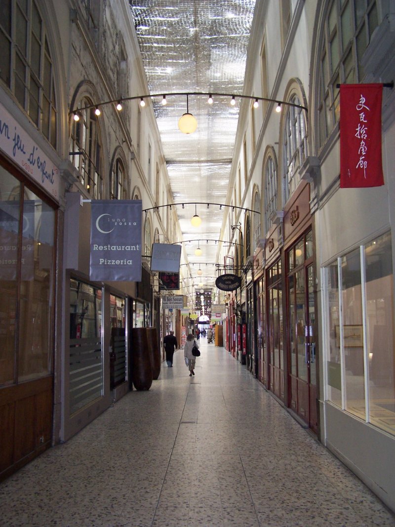 Passage Choiseul Shops