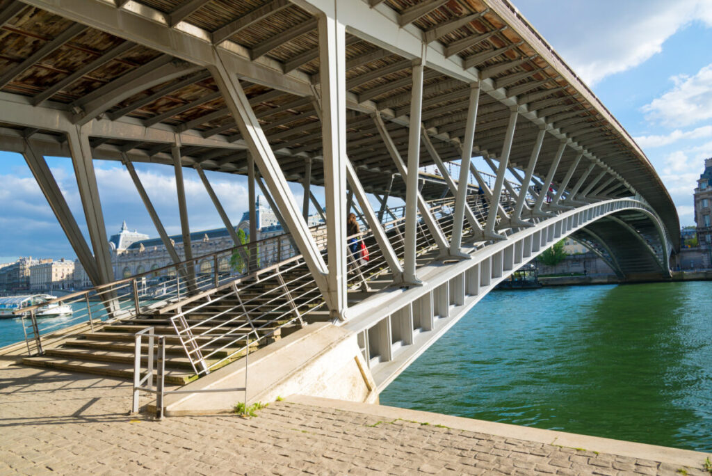 Passerelle Léopold Sédar Senghor Design