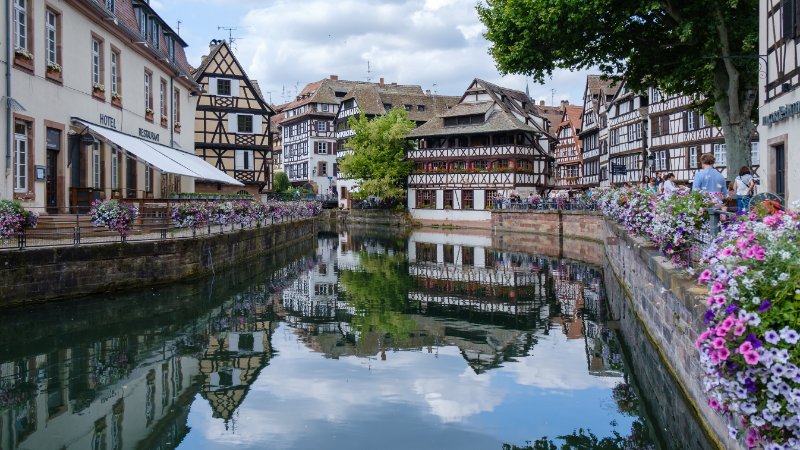 Strasbourg Canal and Dwellings