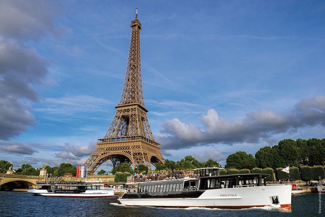 Vedettes de Paris Seine River Cruise Direct Access E-Ticket Review