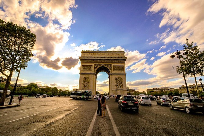 Arc de Triomphe Access with Seine River Cruise & Breakfast on Champs-Elysées Review