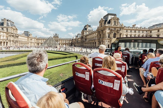 Paris Big Bus Hop-On Hop-Off Tour. Savvy tourists can use various deals and discounts to help reduce the cost of hop on/off bus tours in Paris by up to 50%.
