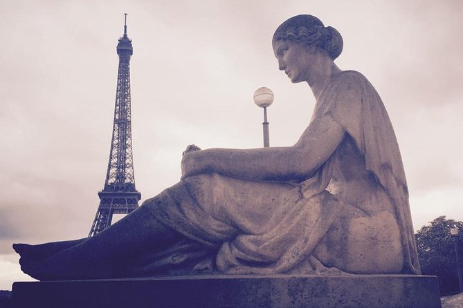 Eiffel Tower Guided Tour with Illuminations Cruise & Lido Burlesque Show Review