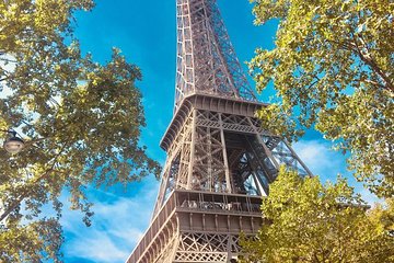 Eiffel Tower & Père Lachaise Cemetery Guided Tours with Seine River Cruise with a view of the wonderful Eiffel Tower.