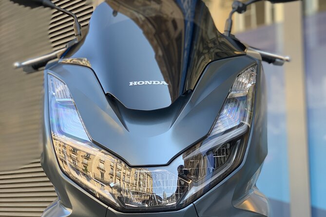 Location scooter PCX Honda 125cc (Permis B/A1) Paris Review