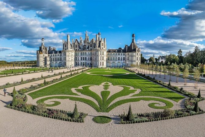 Loire Valley Castles With Lunch castle view.