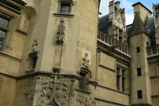 Paris Medieval Sightseeing Private Tour with a classic facade of ancient architecture