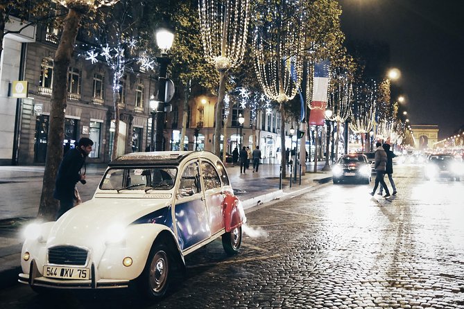 Paris and Montmartre Evening Citroen 2CV Tour Review with an awesome night tour.