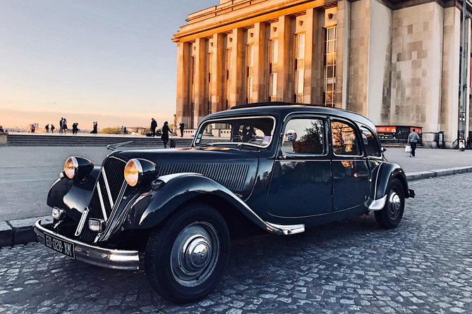 Paris by Night 2h Tour in Vintage French Car Review