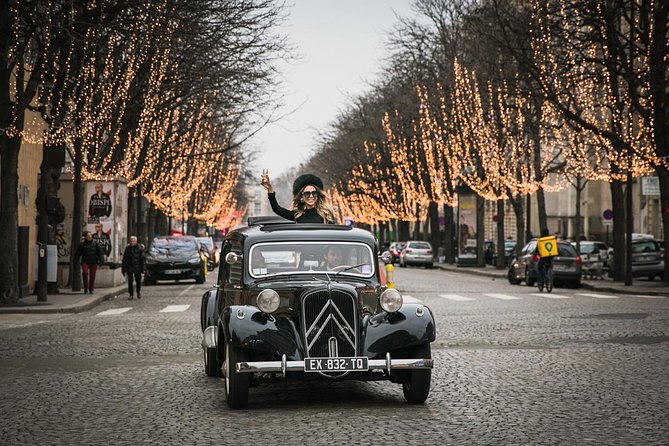 Paris by Night 3h Tour in Vintage French Car Review