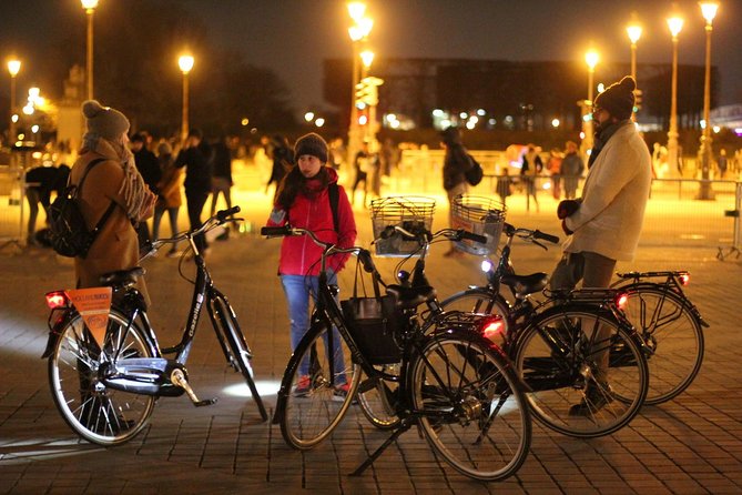 Paris By Night tour on a dutch bike Review