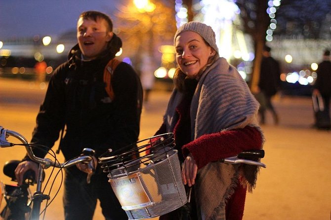 Paris By Night tour on a dutch bike Review