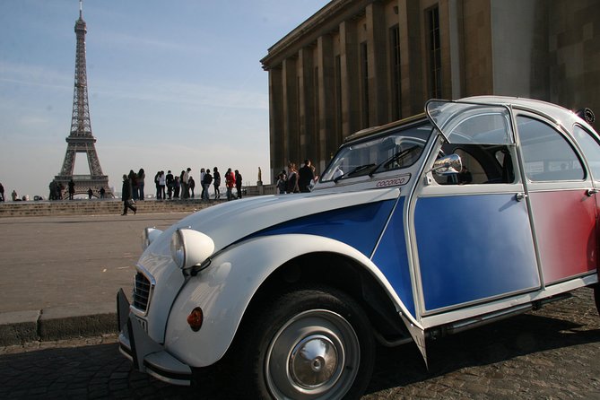 Paris City Sightseeing Tour by Classic 2CV Car Review