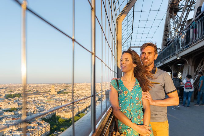 Eiffel Tower, Seine River Cruise & Montmartre Small Group Visit Review