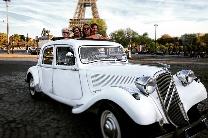 Paris Half Day Tour in Vintage French Car with Open Roof Review