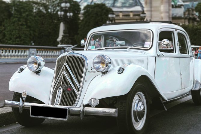 Paris Private Tour in Vintage Car 2 hours Review