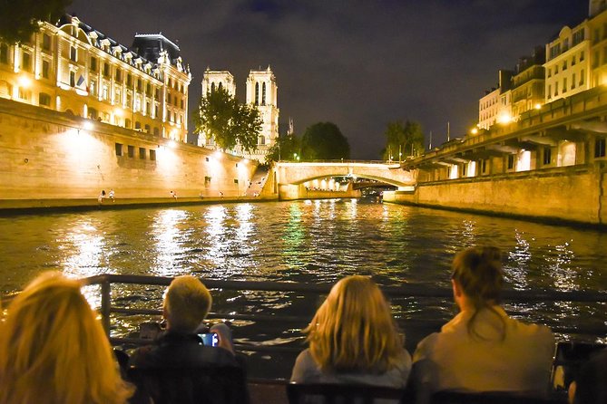 Paris Seine River Champagne Evening Cruise Review