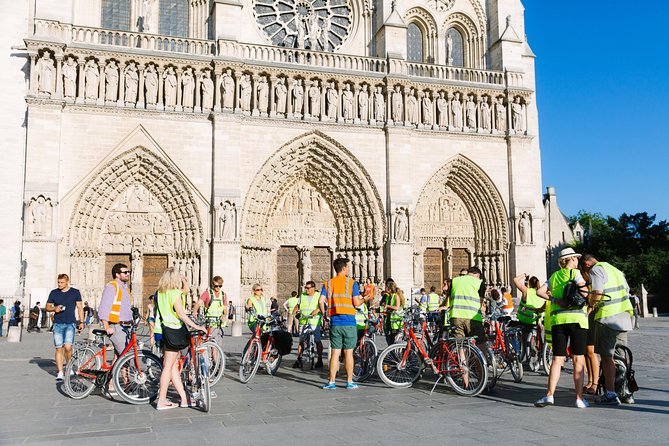 Paris Sightseeing Night Bike Tour with Seine River Cruise Review