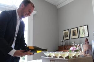 Paris to Loire Valley Chateau d'Amboise and Chinon Winery Tour Review
