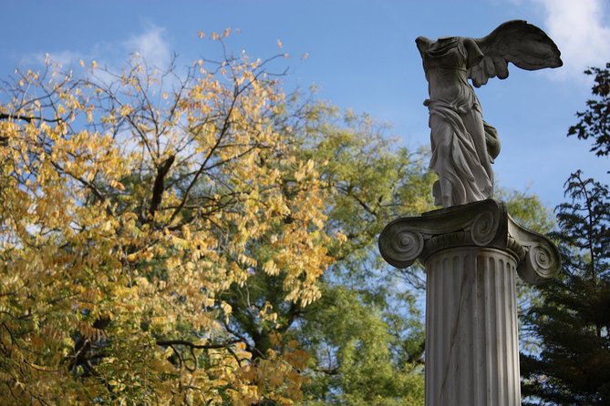 Private Guided Tour to Père Lachaise Cemetery in Paris Review