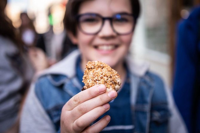 Private Pastry Tour in Le Marais