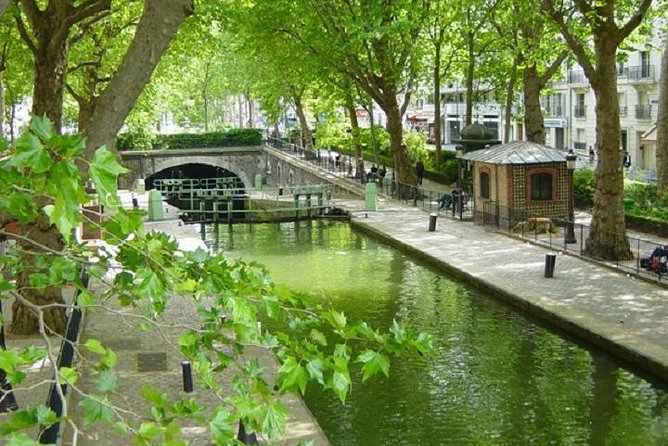 Romantic Cruise "The Old Paris" on the Canal Saint Martin Review