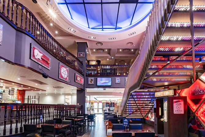 Skip the Line: Hard Rock Cafe Paris Including Meal Review