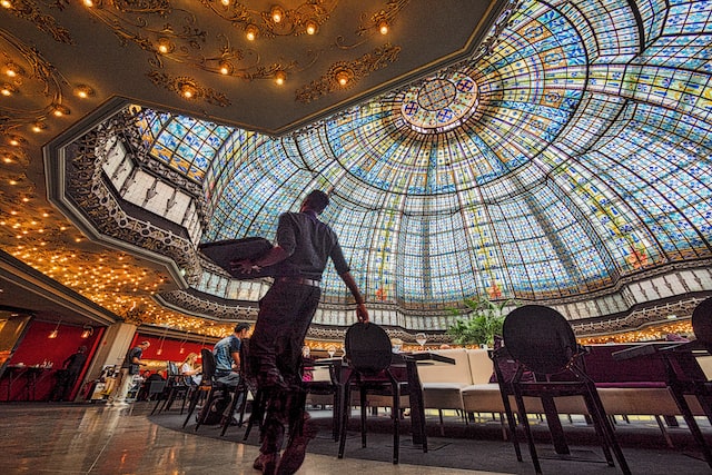 Painted glass at the Galeries Lafayette