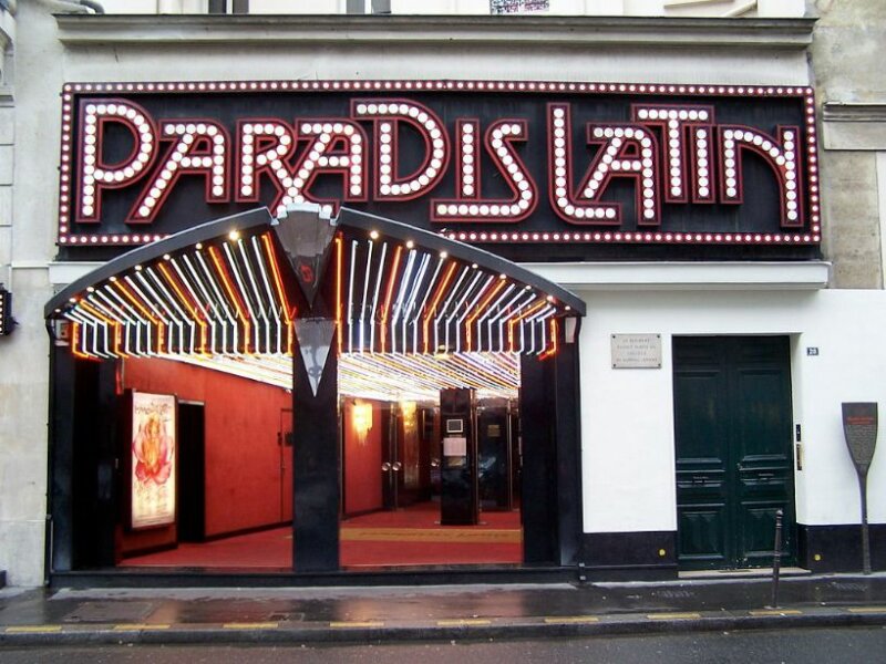 The Paradis Latin façade