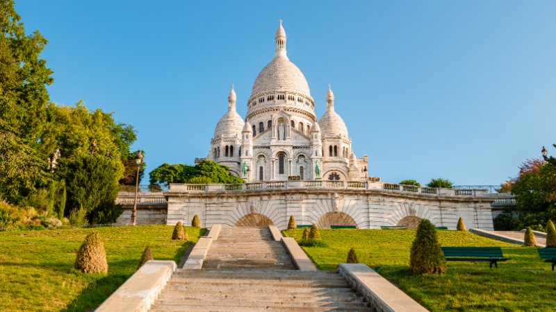 Sacre Coeur Cathedral in Montmartre Building