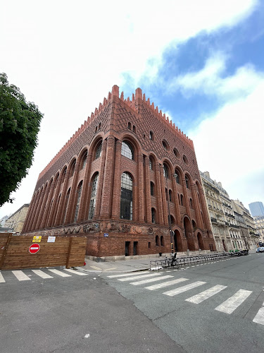 Institut d'Art et d'Archéologie