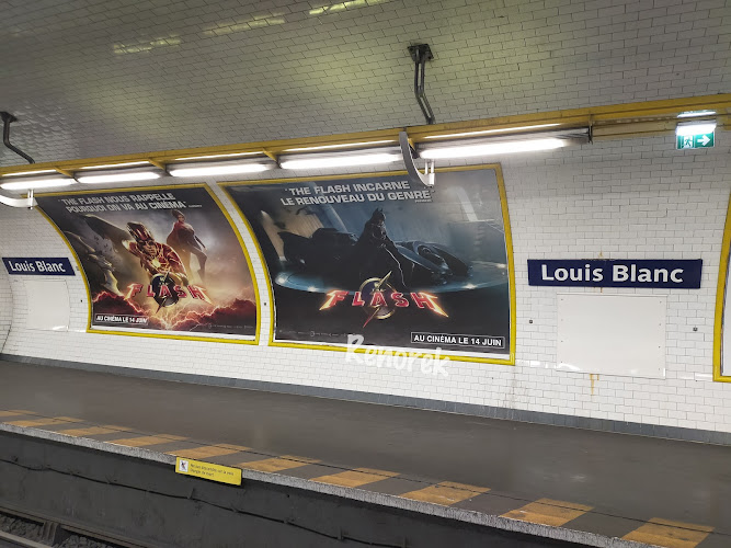 Édicule Guimard of the Louis Blanc station