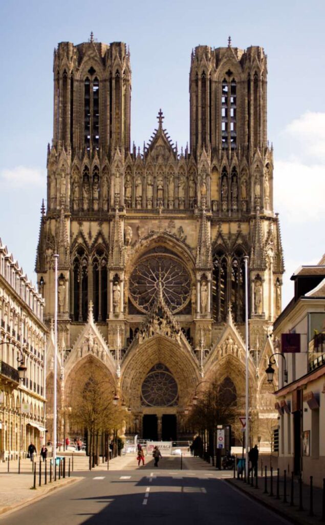 Facade de Notre Dame de Reims