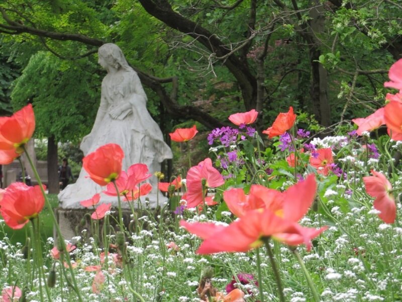 Statue and flowers in Luxembourg Gardens