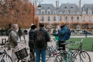 bikers discussing at the Place des Vosges