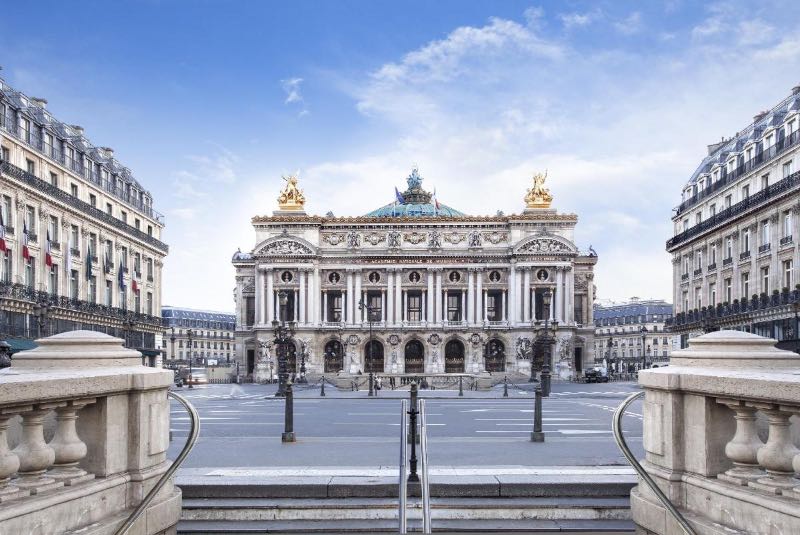 Panoramic Photo of Palais Garnier